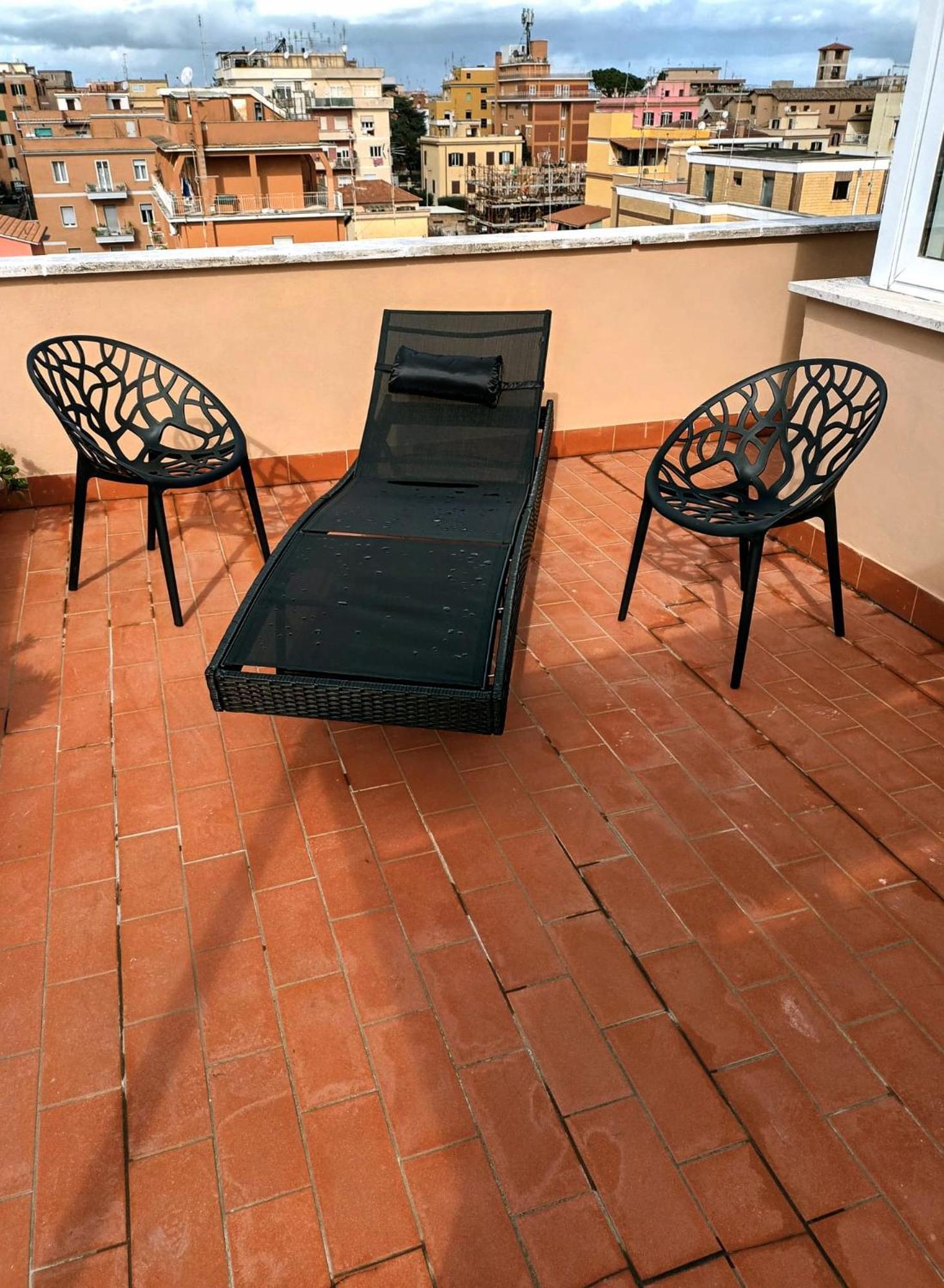 Casetta Sole, Superattico Con Terrazzo Vicino San Pietro, New Roma Quarto foto